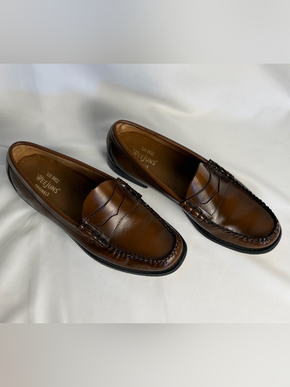 G.H. Bass Weejuns Brown Leather “Larson”Penny Loafers Mens Classic Dress Shoes 8